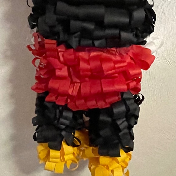 Mickey Mouse Pinata - Picture 4 of 4